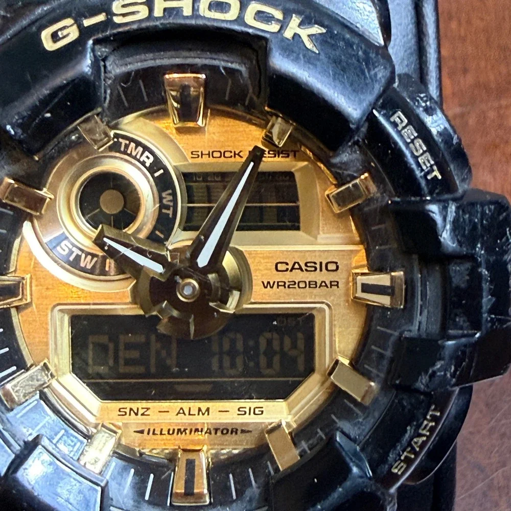 Casio G-Shock GA-710GB Black Gold Analog Digital Watch 5522 Shock Resist 200M